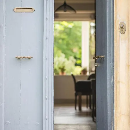 Au Coeur Des Elements Nocleg ze śniadaniem 4*