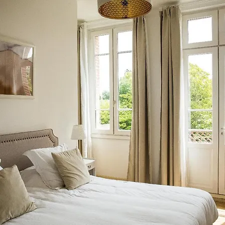 Au Coeur Des Elements 4*